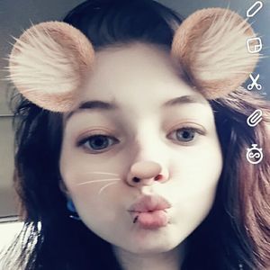 Meet your Posher, Meagan